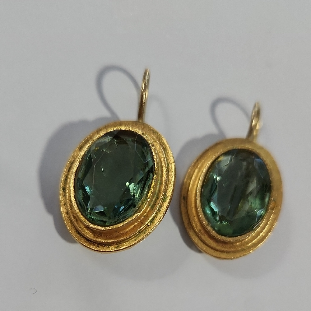 Elegant Gold Tone and Green Earrings